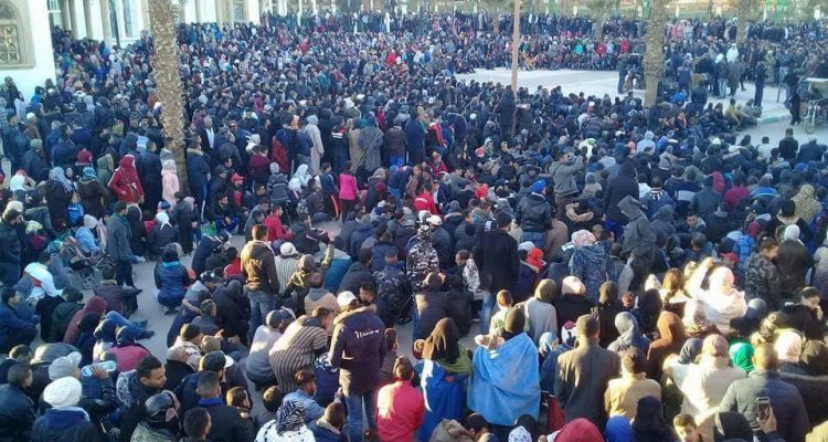 26696096_1687361937951874_168020008_n