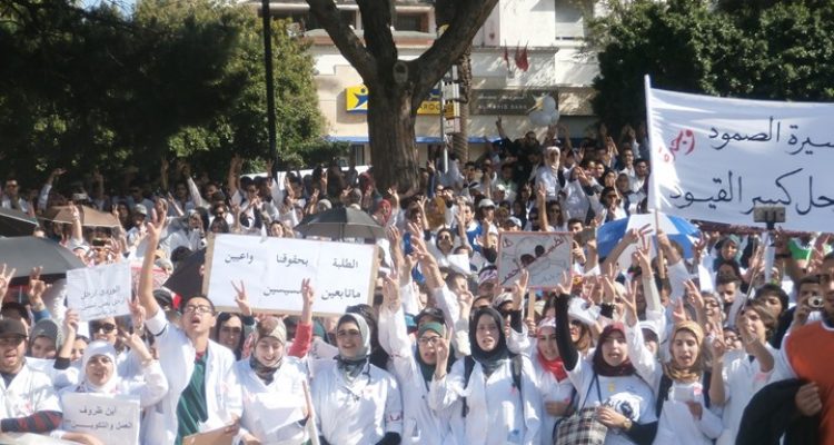 Image processed by CodeCarvings Piczard ### FREE Community Edition ### on 2015-10-28 18:09:24Z |  |